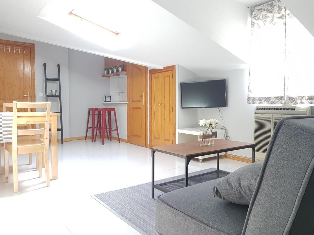El Refugio De Barcelo Apartment Мадрид Екстериор снимка